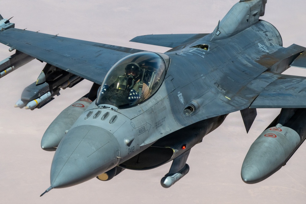 KC-135 refuels F-16s for regional security