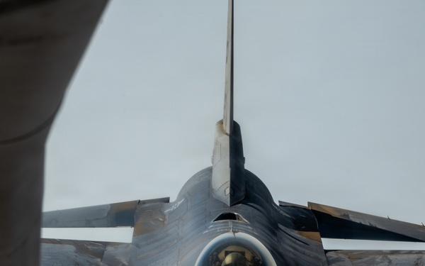 KC-135 refuels F-16s for regional security