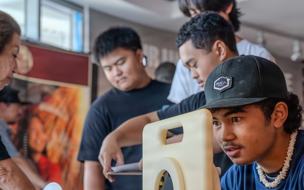 PHNSY &amp; IMF, HCC partner to showcase shipyard careers at Submarine Museum