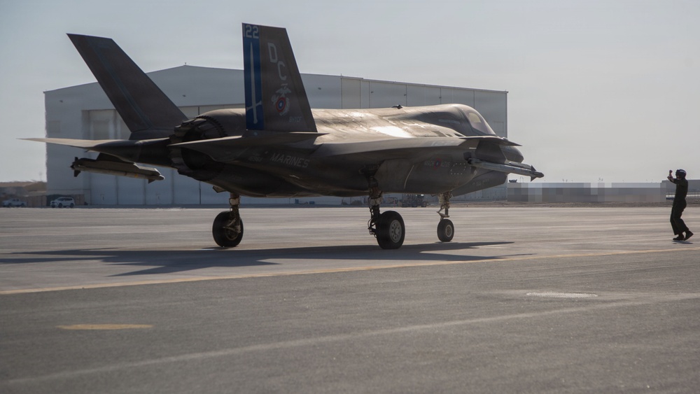 Marines conduct F-35B Forward Arming and Refueling Point Operations