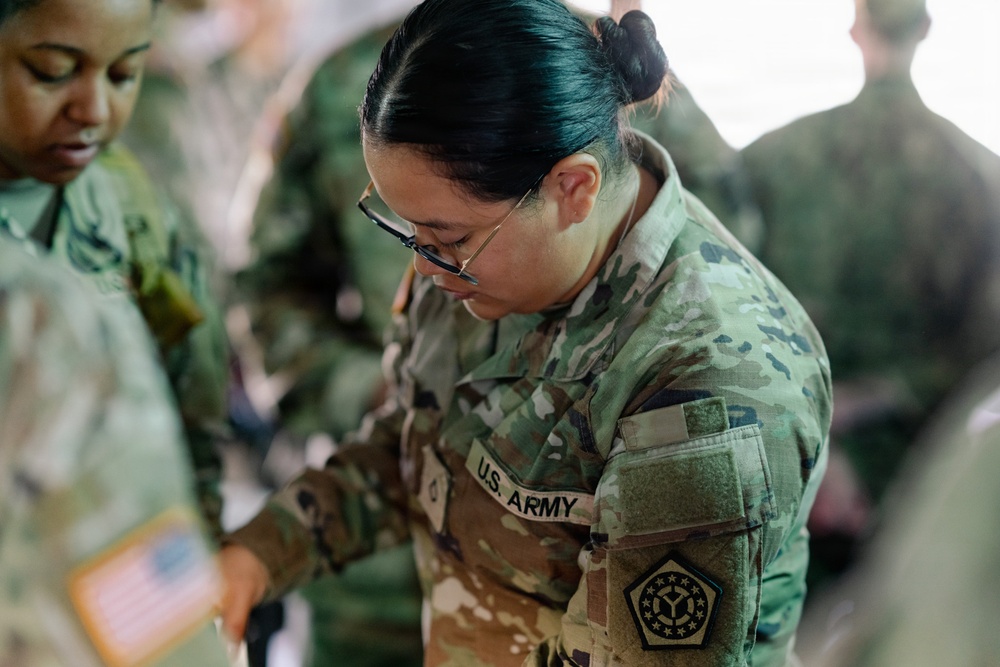 Illinois Army National Guard Medics Train in Lifesaving Canine Casualty Care