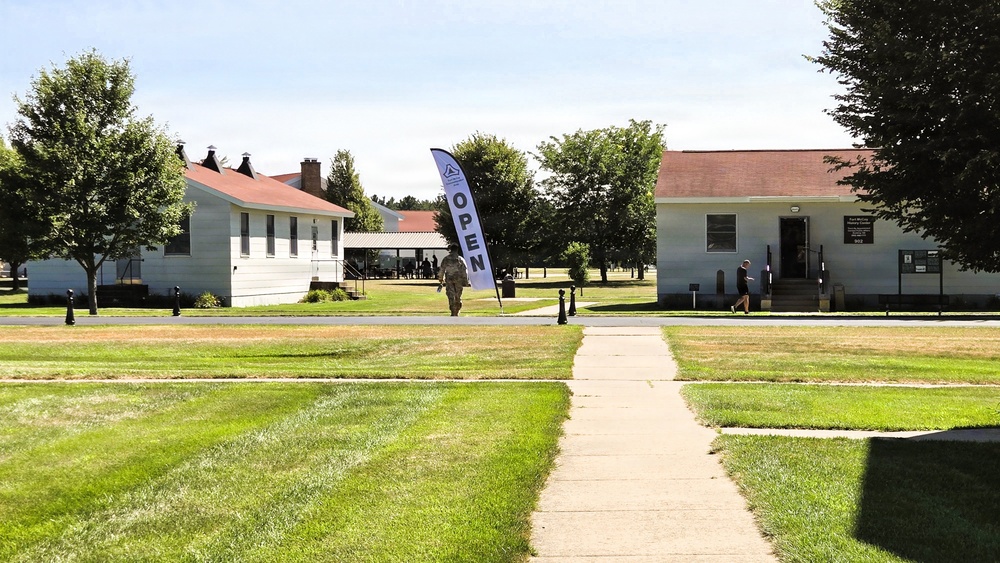 Soldiers with 405th, 399th Field Hospitals visit Fort McCoy Commemorative Area during Warrior Exercise, Regional Medic 2026