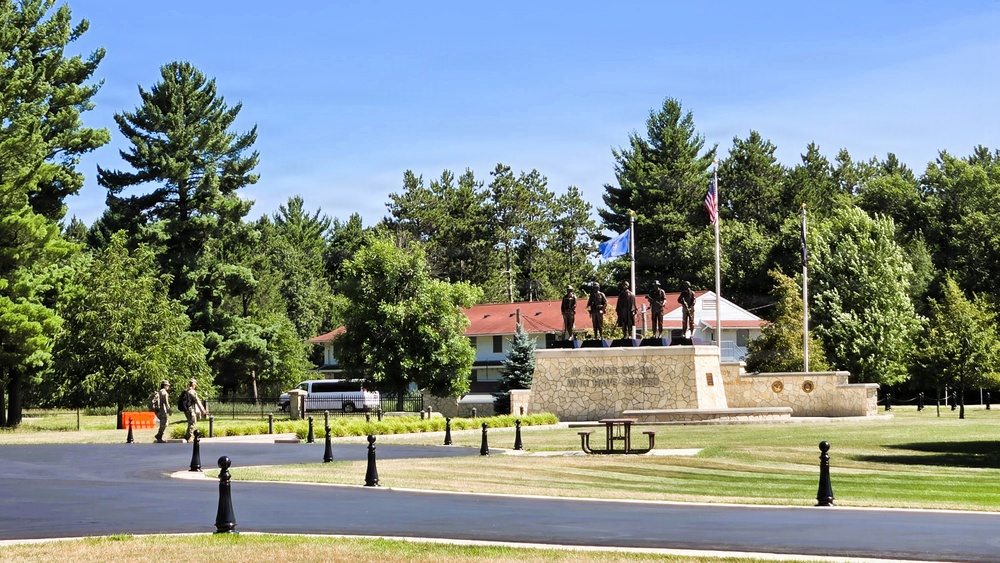 Soldiers with 405th, 399th Field Hospitals visit Fort McCoy Commemorative Area during Warrior Exercise, Regional Medic 2026