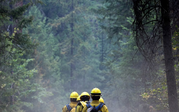 U.S. Army Soldiers support wildland fire suppression in Inchelium, WA