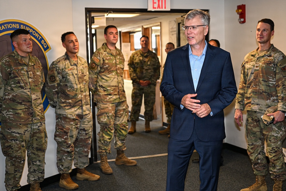 SecAF Meink visits McConnell