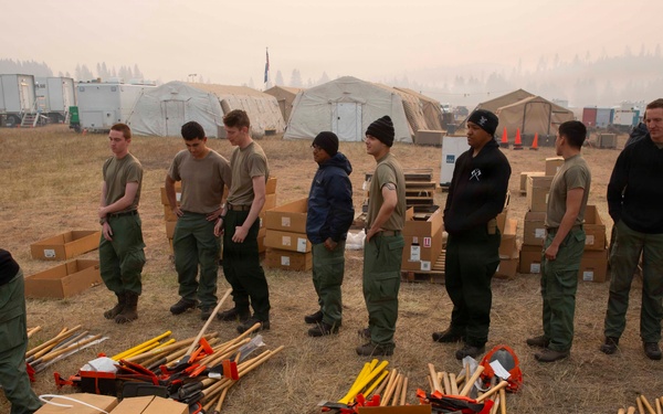 U.S. Army Soldiers from 7th Infantry Division activated as wildland firefighters on the Modrite Fire