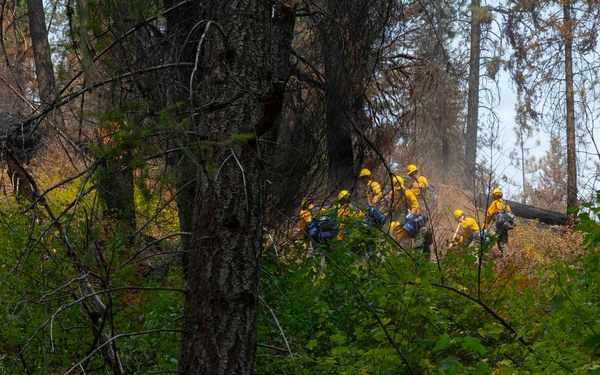 U.S. Army Soldiers from 7th Infantry Division activated as wildland firefighters on the Modrite Fire