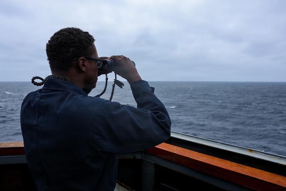 Routine Operations Aboard USS Mason (DDG 87)