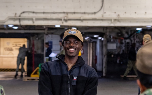 USS Theodore Roosevelt Ammunition Onload