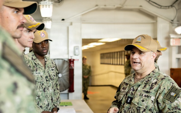 COMSC Tours USNS Comfort During COMFEX