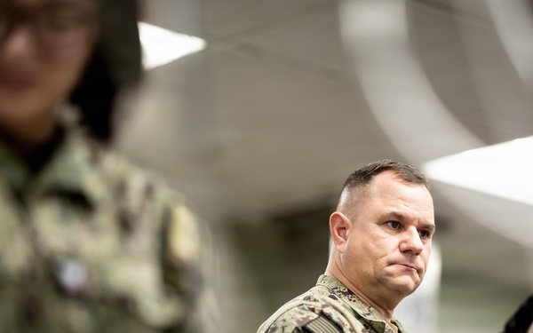 COMSC Tours USNS Comfort During COMFEX