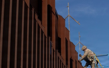 62nd Engineer Battalion Reinforces Southern Barrier with C-Wire