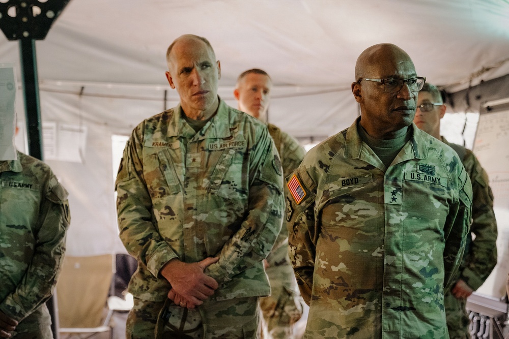 Illinois National Guard Senior Leaders Visit 108th Multifunctional Medical Battalion