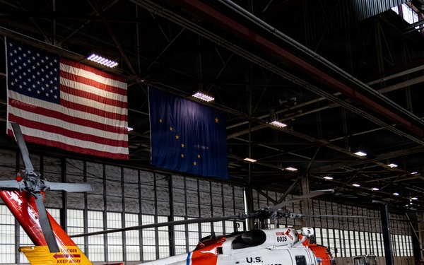 U.S. Coast Guard Air Station Kodiak Conducts Search and Rescue Demonstration during DHS Secretary, USCG Commandant and Alaska Sen. Sullivan visit