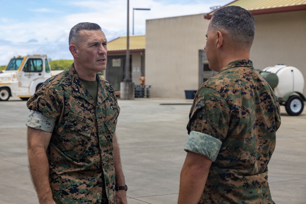 Brigadier General Rizzo Tours MCBH