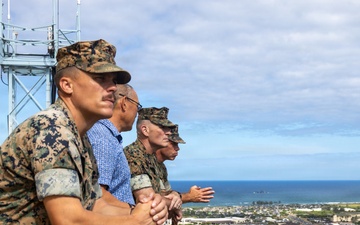 Brigadier General Rizzo Tours MCBH
