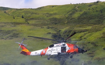 U.S. Coast Guard Air Station Kodiak Conducts Search and Rescue Demonstration during DHS Secretary, USCG Commandant and Alaska Sen. Sullivan visit