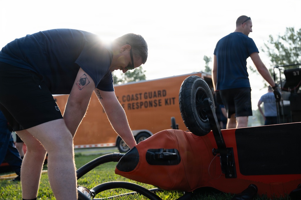 U.S. Coast Guard first reservist-led flood response training