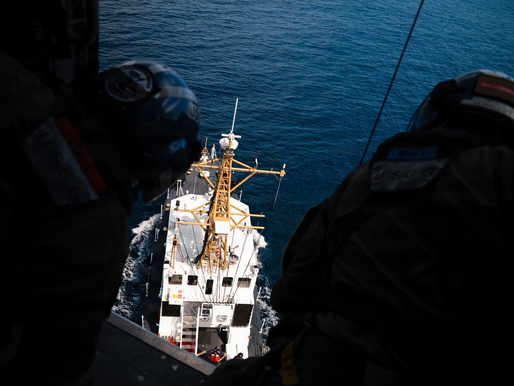 Coast Guard Air Station Ventura conducts training