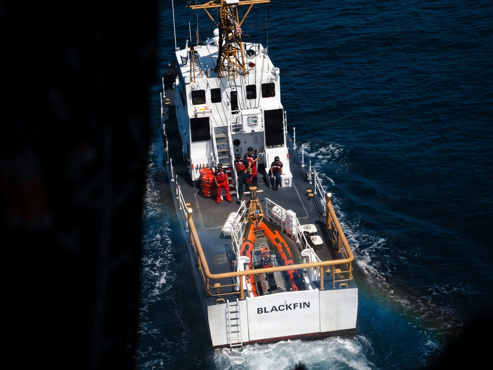 Coast Guard Air Station Ventura conducts training