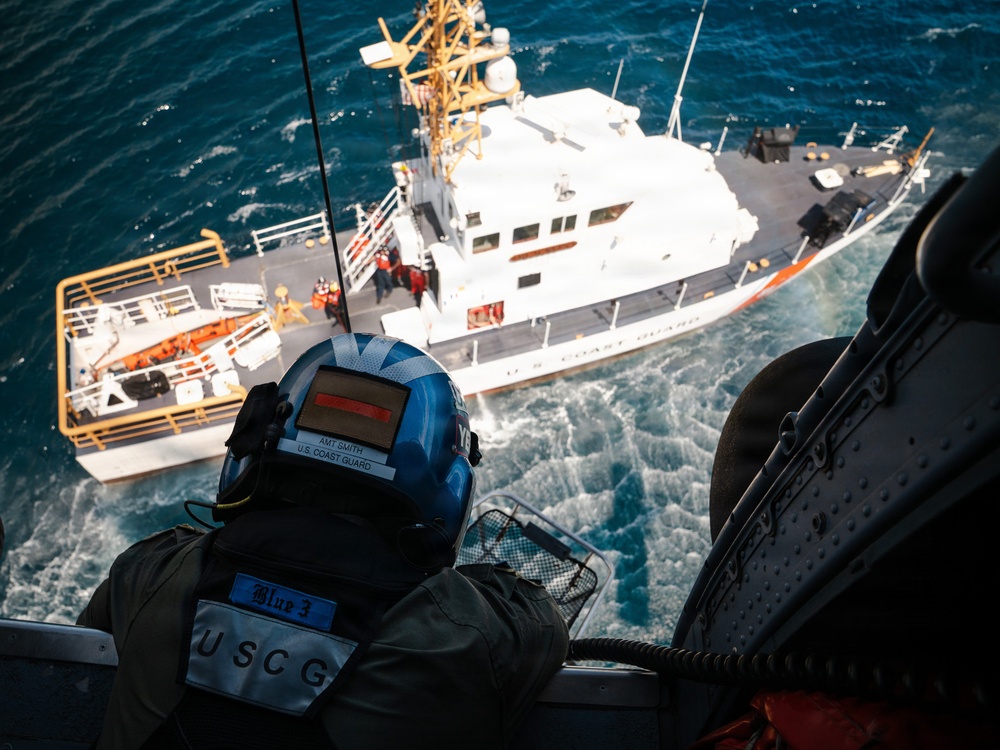 Coast Guard Air Station Ventura conducts training