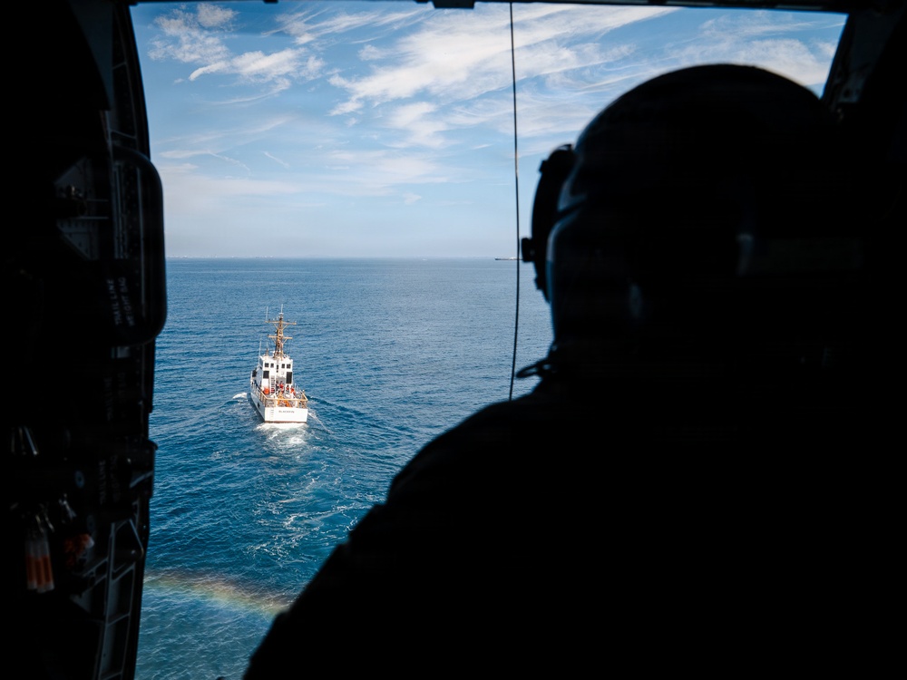 Coast Guard Air Station Ventura conducts training