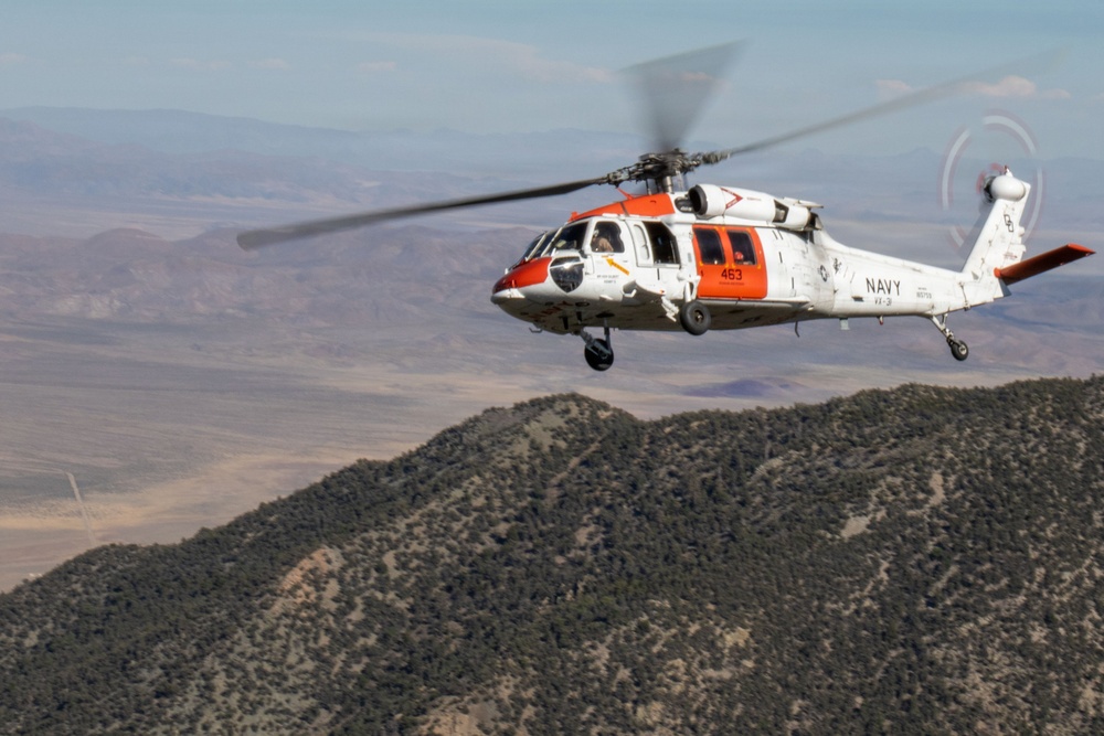 VX-31 search and rescue crews train across China Lake ranges