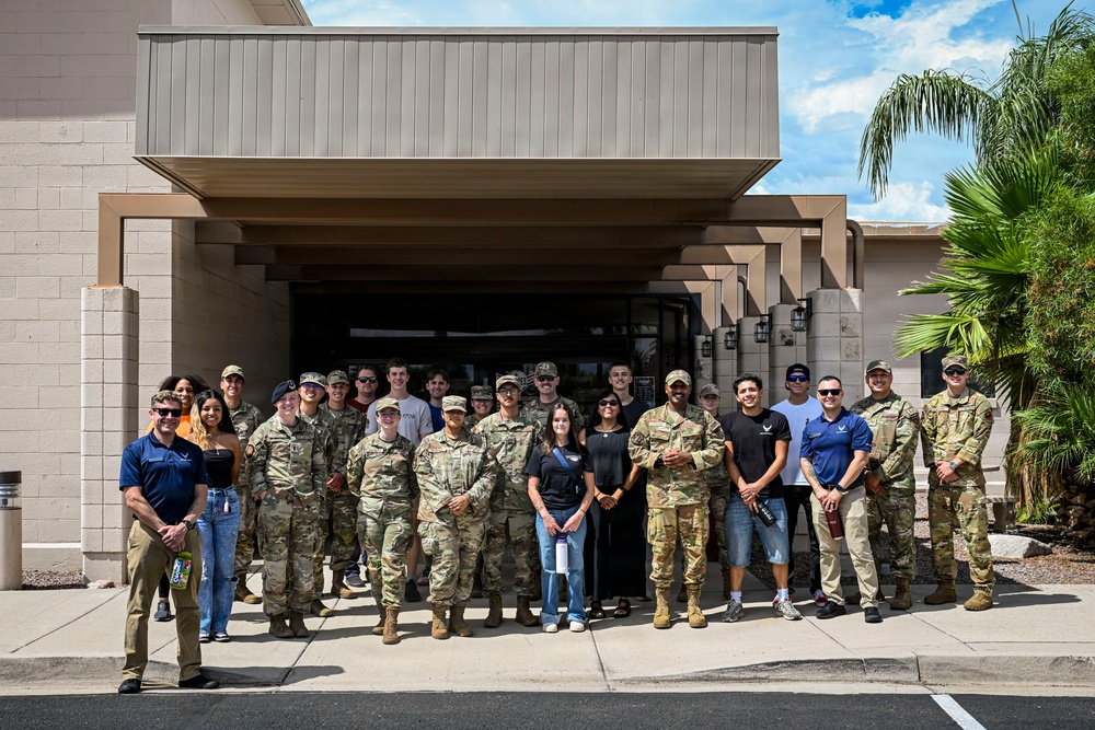 Air Force Delayed Entry Program recruits tour Davis-Monthan Air Force Base