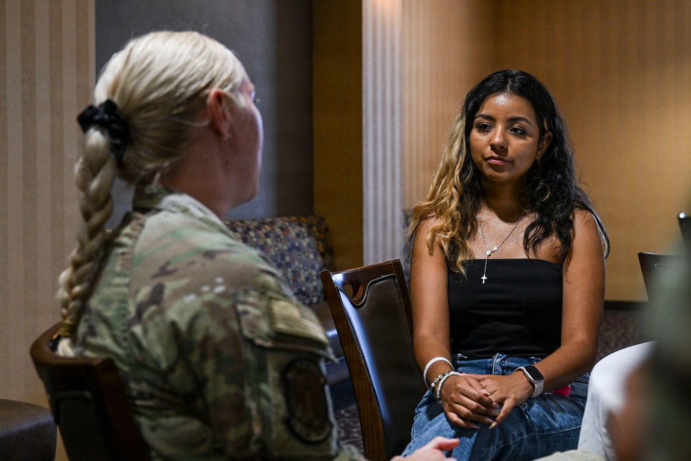 Air Force Delayed Entry Program recruits tour Davis-Monthan Air Force Base
