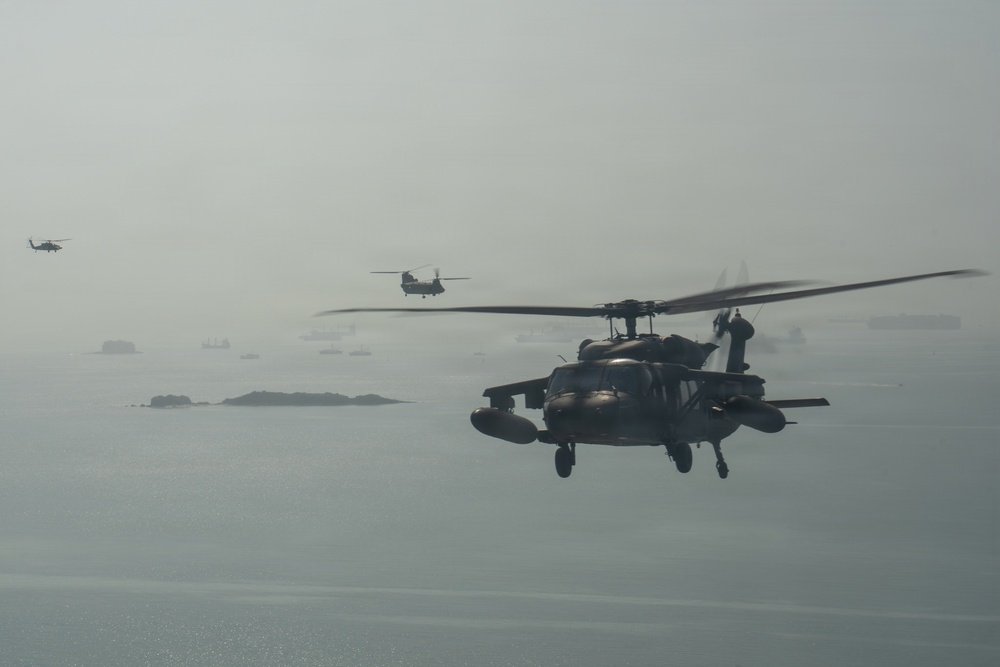 Joint Task Force-Bravo’s 1st Battalion, 228th Aviation Regiment conducts a tactical flyover during PANAMAX 2026’s distinguished visitors day