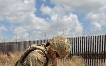 U.S. Army soldiers, Border Patrol Agents Rescue Illegal Alien After Vehicle Crash Along Texas Border