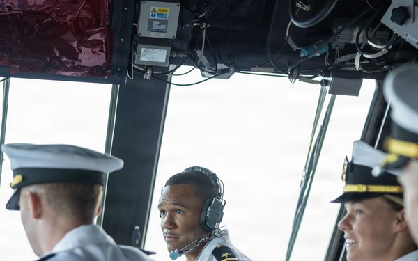 USS Cooperstown Arrives in Bahamas
