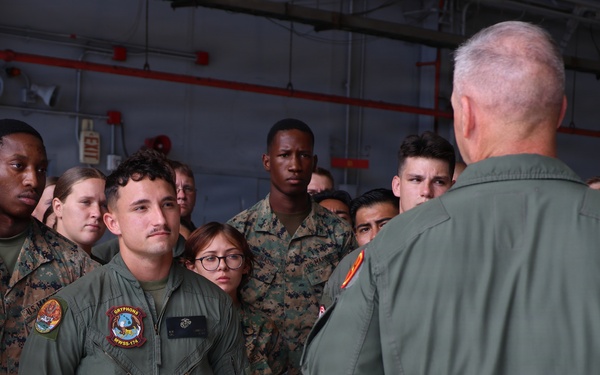 1st Marine Aircraft Wing visits Marine Wing Support Squadron 174