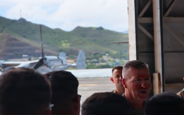 1st Marine Aircraft Wing Commander visits Marine Wing Support Squadron 174