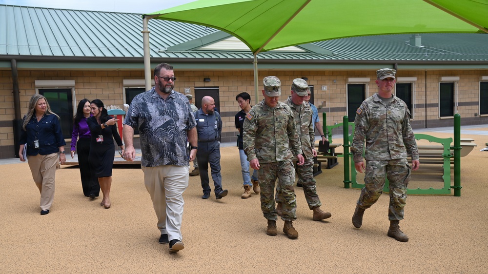 SMA Weimer visits USAG Hawaii to assess infrastructure, quality of life