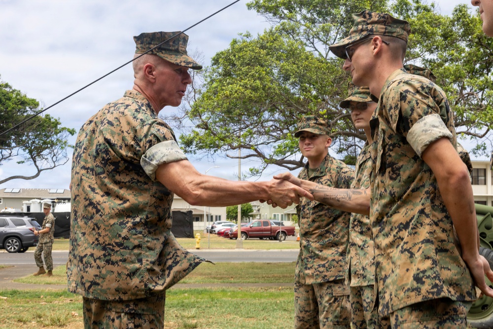 The Commandant and Sergeant Major of the Marine Corps visit 3rd MLR