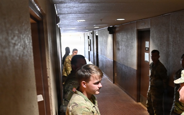 SMA Weimer visits USAG Hawaii to assess infrastructure, quality of life