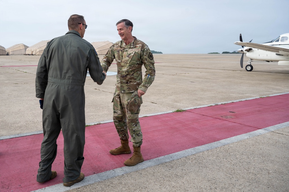 COMPACAF visits the Wolf Pack, gains insight on mission operations