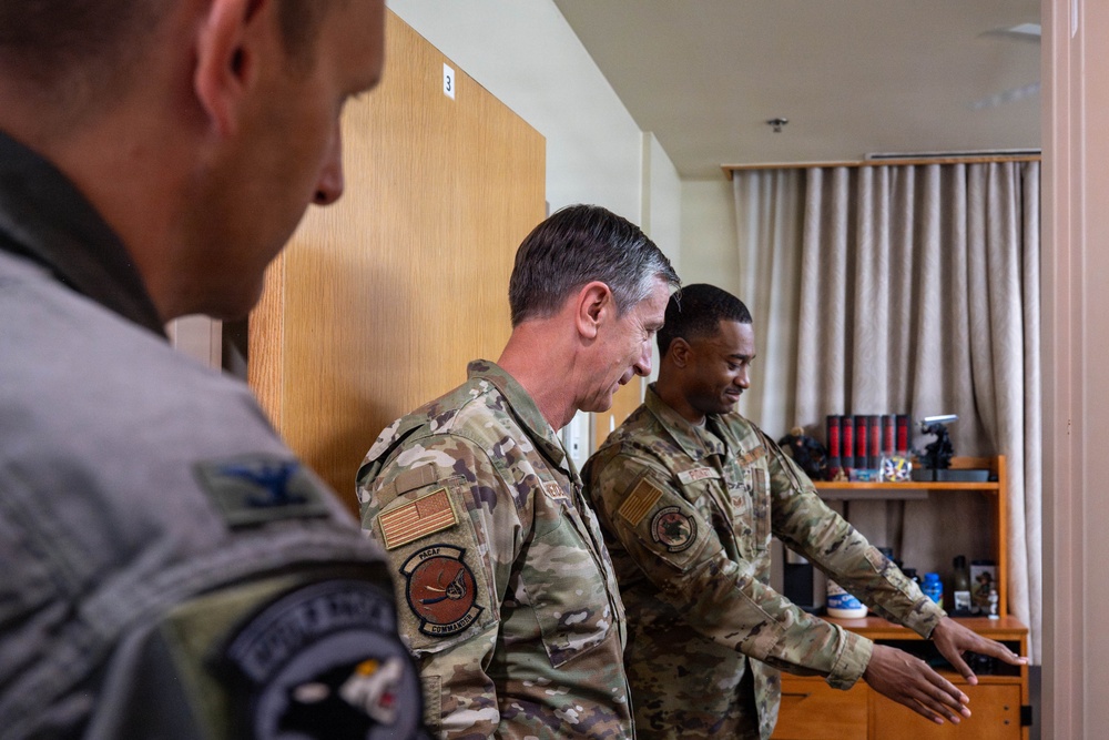 COMPACAF visits the Wolf Pack, gains insight on mission operations