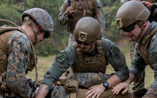 MRF-D Marines, Sailors perform casualty care training with Indonesian marines
