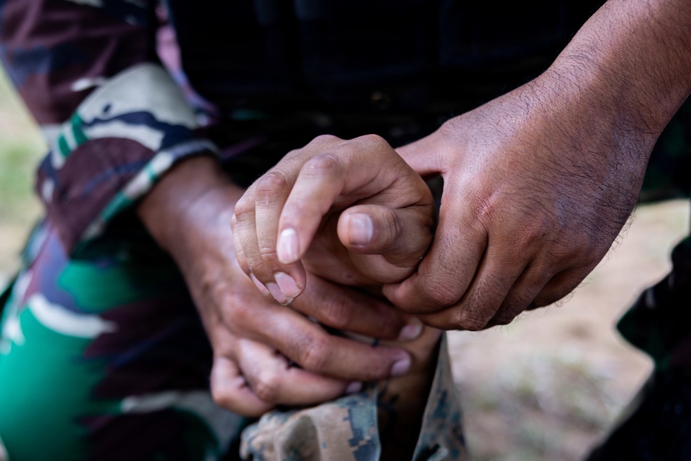 MRF-D Marines, Sailors perform casualty care training with Indonesian marines