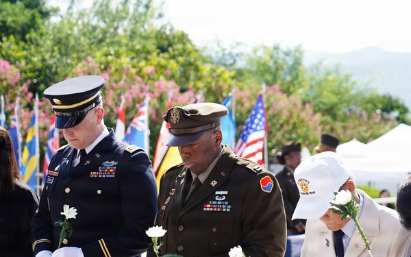 Flowers preserve the memory of 41 fallen Soldiers