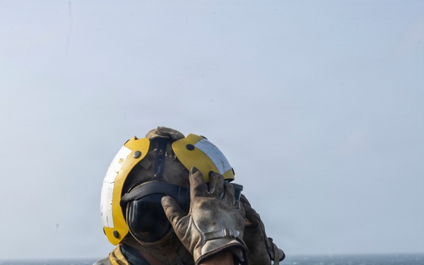 USS Comstock Conducts Flight Quarters