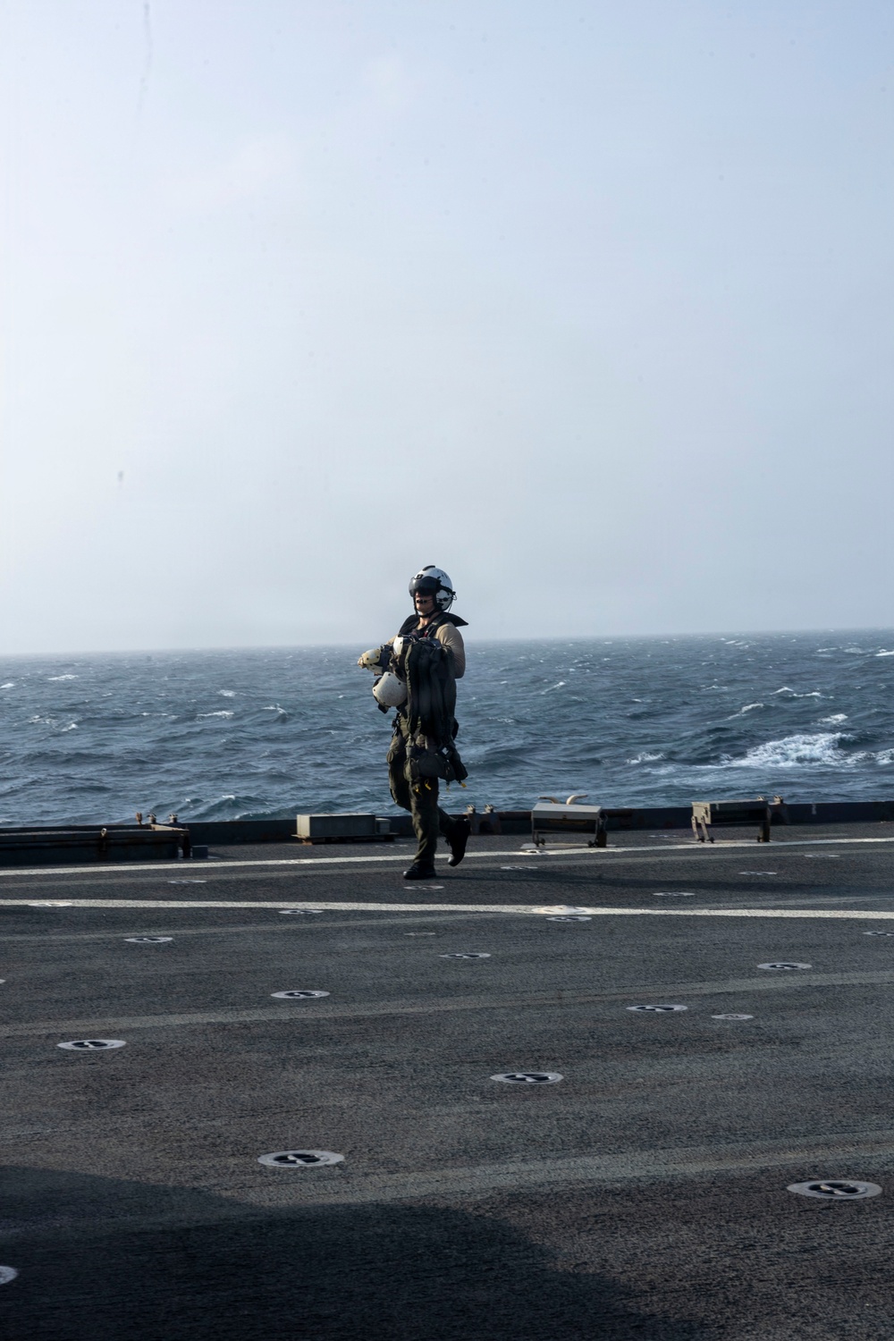 USS Comstock Conducts Flight Quarters