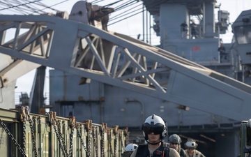 USS Comstock Conducts Flight Quarters