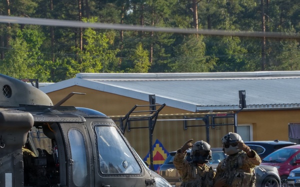 Air Assault Helicopter Rappel