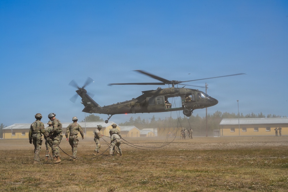 Air Assault Helicopter Rappel