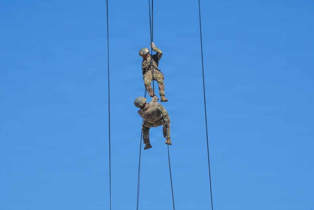 Air Assault Helicopter Rappel