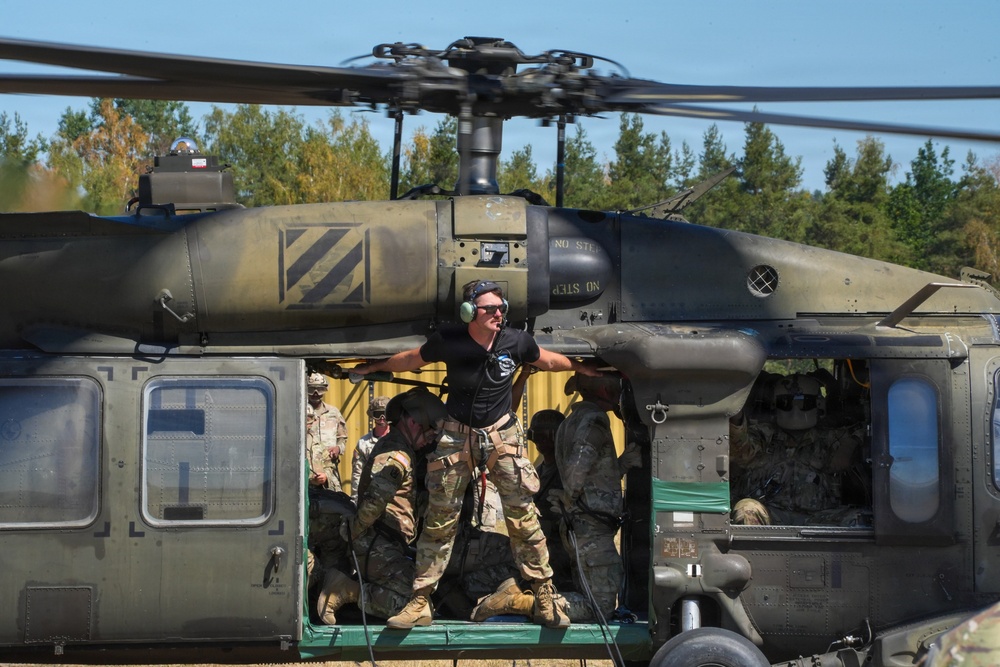 Air Assault Helicopter Rappel
