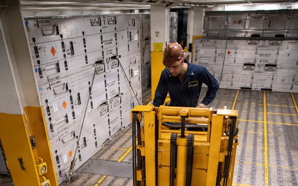 George Washington Moves Ordnance